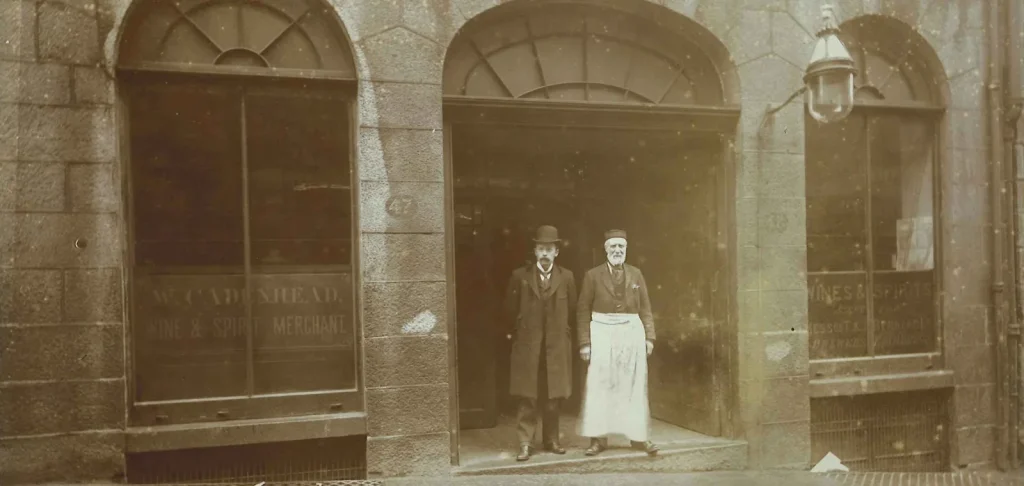 La boutique autrefois — Cadenhead