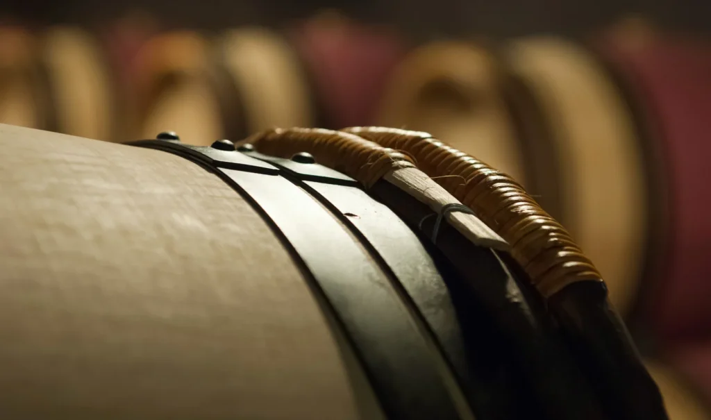 Les barriques du chai — Chateau Tronquoy-Lalande